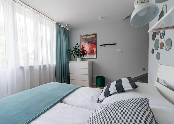 By The Castle - Spot In Lejlighed