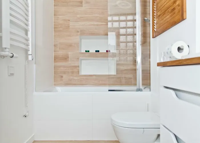 Lägenhet By The Castle - Spot In